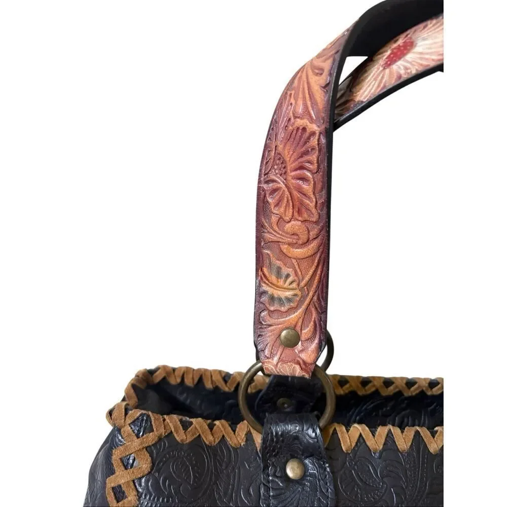 Santi Embossed Floral Western Y2K shoulder bag - Picture 13 of 16